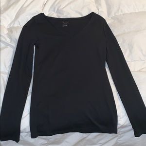 black v neck long sleeve make offers!!
